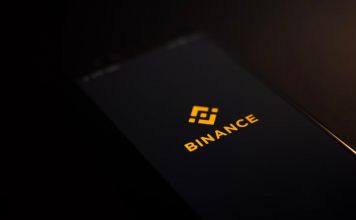 Binance CEO Confirms Layoffs, Refutes Exaggerated Figures